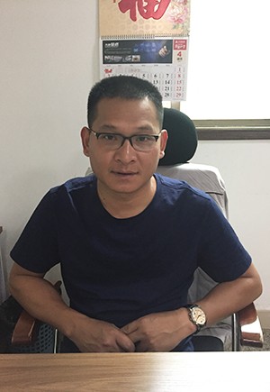 Dong Shengjiang: Director of Manufacturing Center